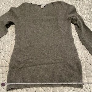 𝅺caroline Cashmere Classic Crewneck Sweater sz S